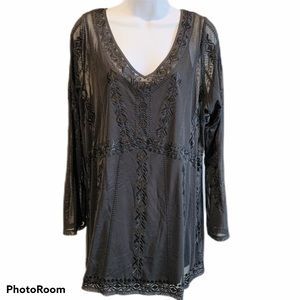 White House Black Market Black V Neck 1X Top